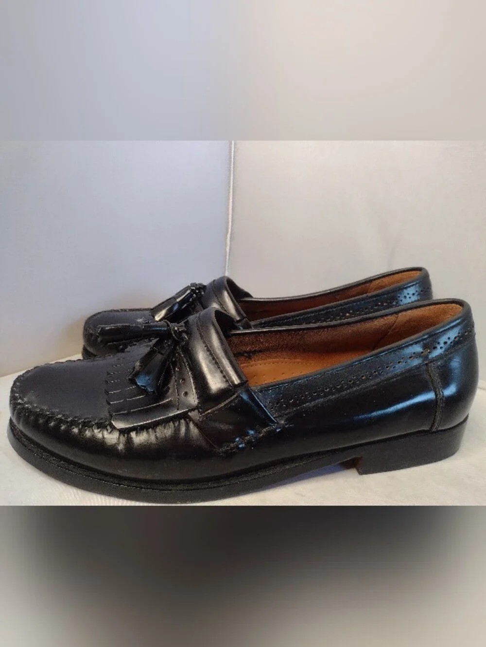 GH Bass Weejuns Mens Tassel Loafer Size 12 EE Jeremy Black Leather Dress A32